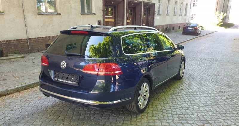 Volkswagen Passat cena 41900 przebieg: 220000, rok produkcji 2012 z Gubin małe 407